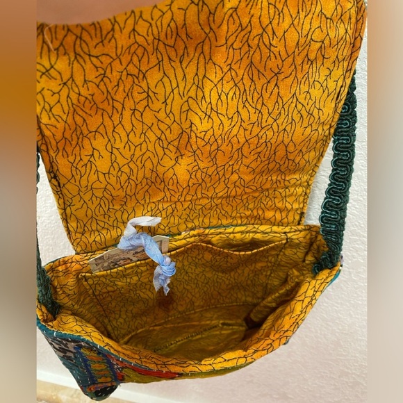 BOHO very unique patchwork handmade crossbody bag NWOT - Picture 4 of 8